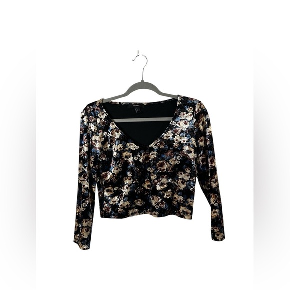 Forever 21 Velvet Floral Long Sleeve V-Neck Top Size L - Picture 3 of 7